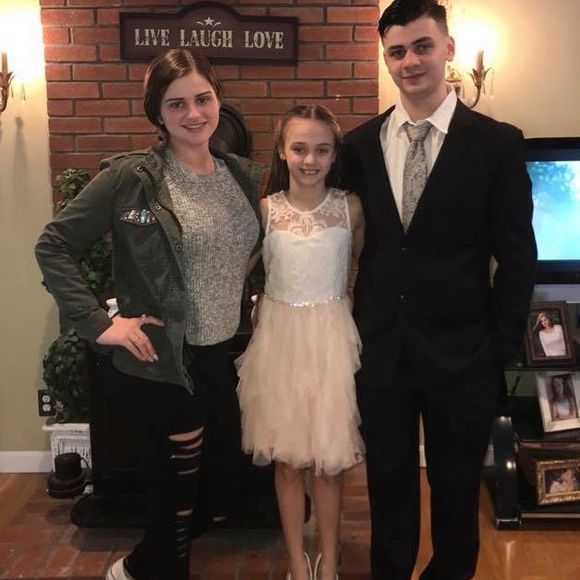 Meet your Posher, Rosa - Picture 1 of 1